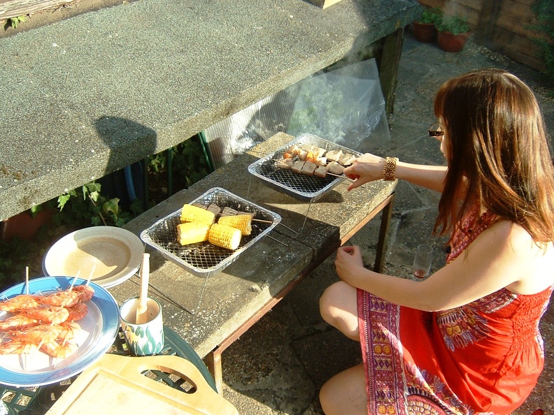 Cooking on a bbq that s not hot enough