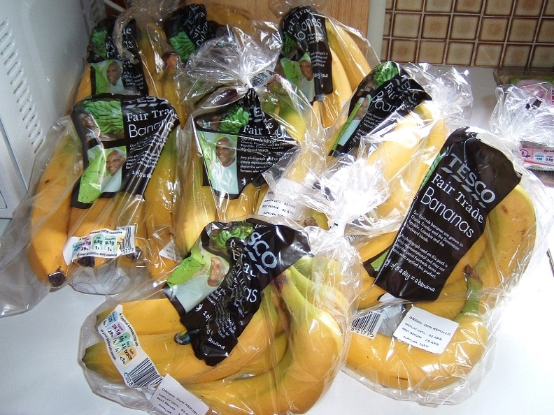 The_day_8_packs_of_bananas_arrived.JPG