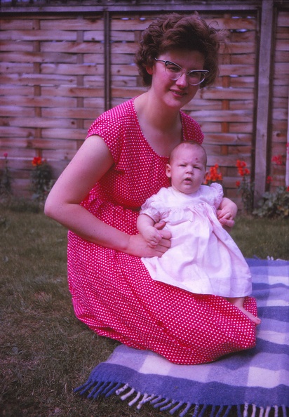 44 Mum with Wendy.jpg