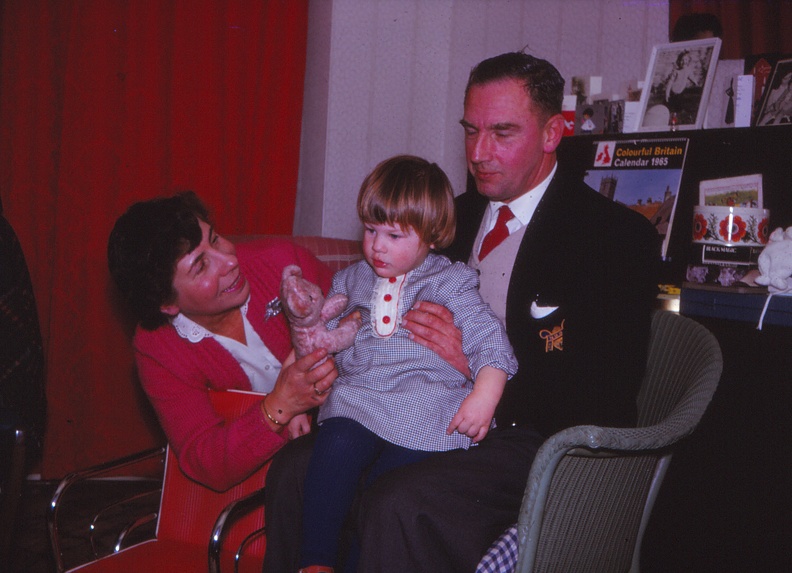 50 Wendy with Uncle Jack and Autnie Mary (LeGrys).jpg