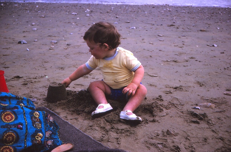 01 Wendy Charmouth beach (14 months)