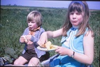 02 W & D picniccing (8 & 4 years)