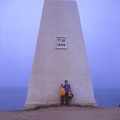 15 Trinity House obelisk at end of Bill