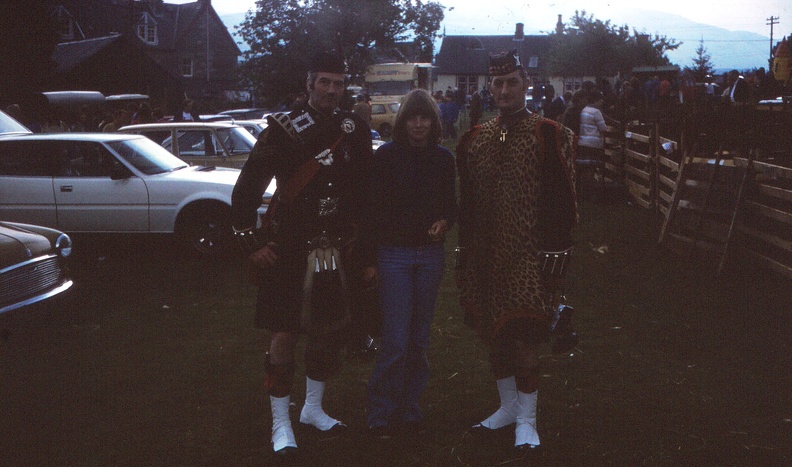 06 W with some highlanders.jpg