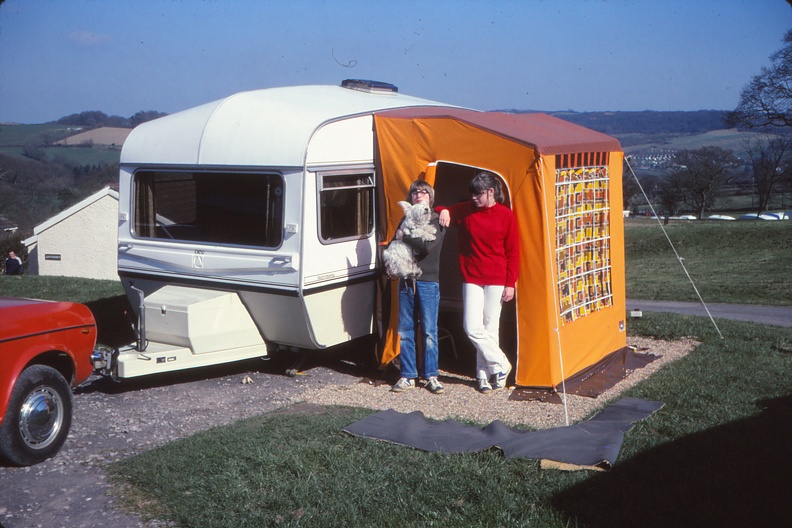 24 W, D & Rossy at Wood Farm caravan site, Charmouth.jpg