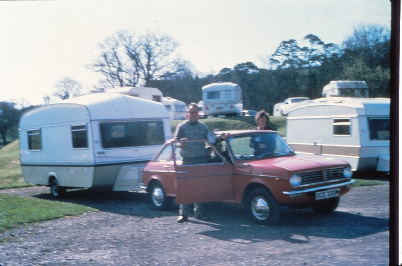 26 Bill, Doreen and caravan ready to leave site.jpg