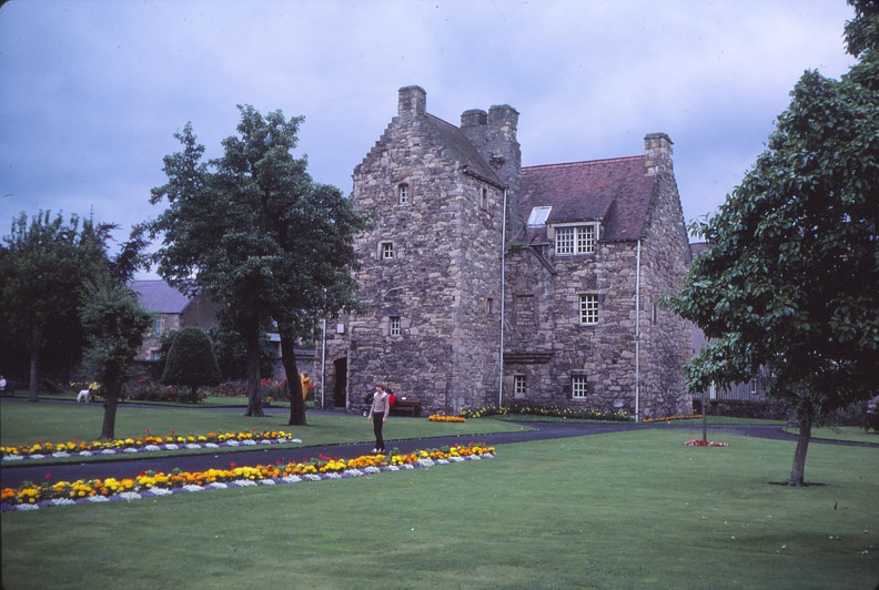 06 D at 06 Mary Queen of Scots House, Jedburgh.jpg