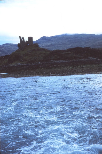 03 Castle Moil from K. of Lochalsh to Kyleakin ferry