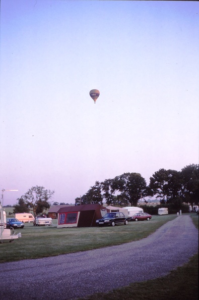 04 Hot air balloon, RSG site at Norwich.jpg