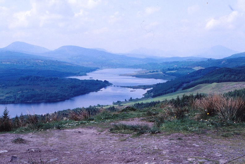 45 Loch Garry as seen from Glen Garry.jpg