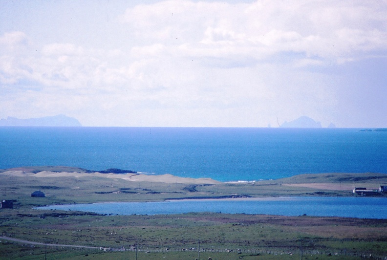 23 The islands of St Kilda (40 miles away).jpg