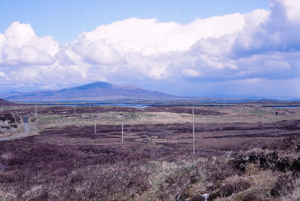 27 Road at Lochportain with distant Harris